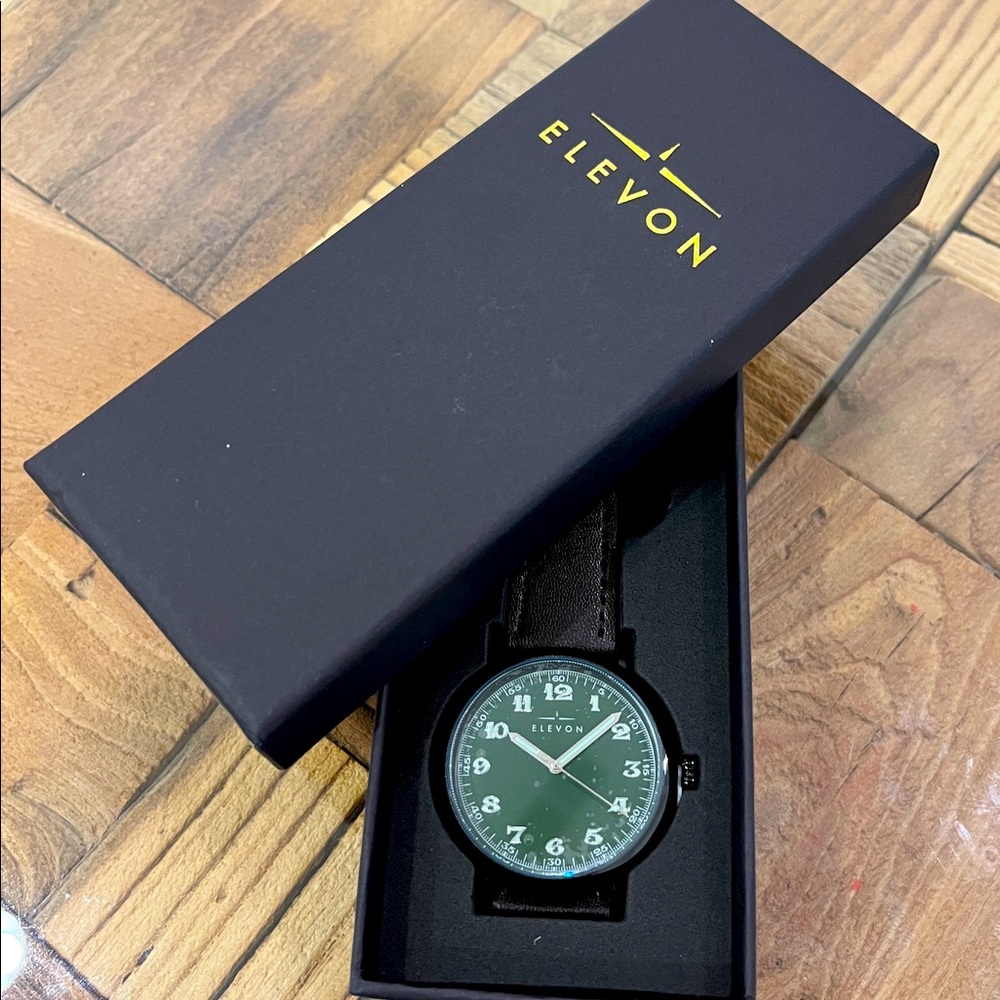 Elevon Felix Leather-Band Watch